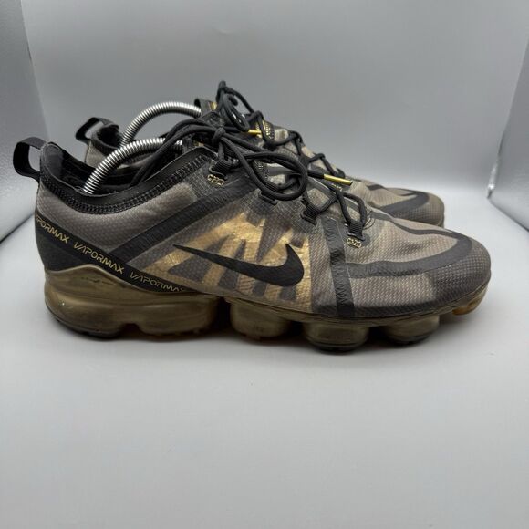 Nike Air Vapormax Shoes Mens Size 12 Black Gold AR6631-002 Running Sneakers main image 6
